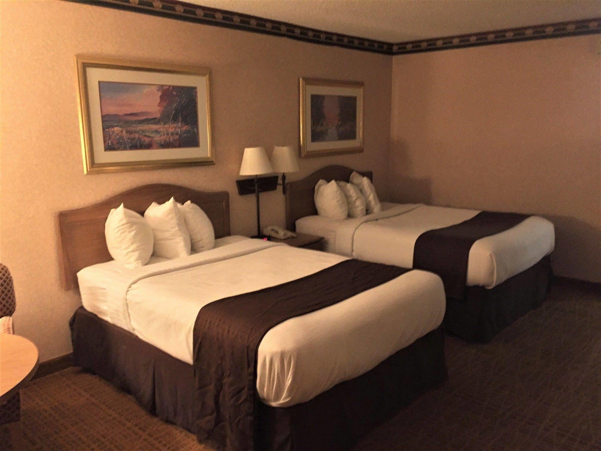 Americas Best Value Inn & Suites-Boise Exterior photo
